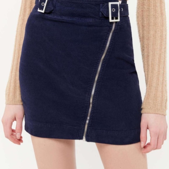 NWT UO Skirt - Picture 2 of 6